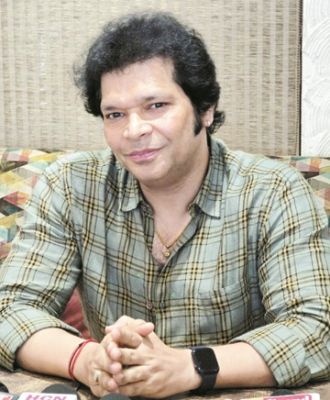 हर स्कूलों में संगीत की क्लास होना चाहिए-राकेश चौरसिया
