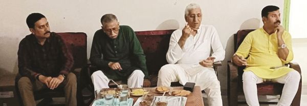 सिंहदेव ने निकाय चुनाव पर पदाधिकारियों से की चर्चा