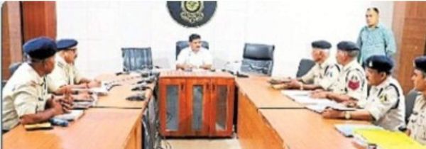 एसपी साहू ने ली प्रभारियों और विवेचकों की बैठक 