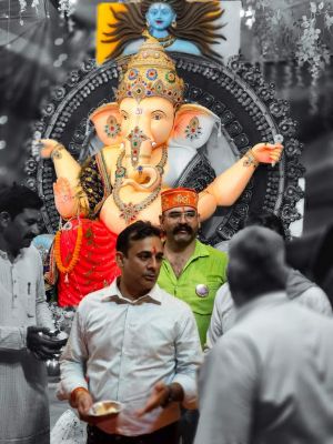 भगवान श्रीगणेश को महापंचमी पर लगाया 56 भोग