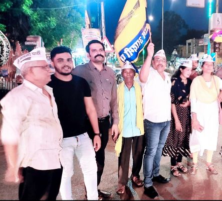 केजरीवाल की रिहाई का महासमुंद में जश्न