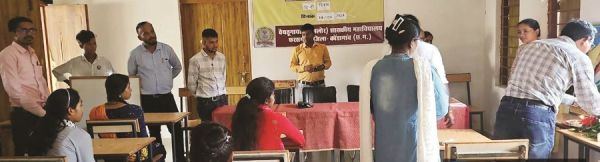 हिंदी के इतिहास पर चर्चा