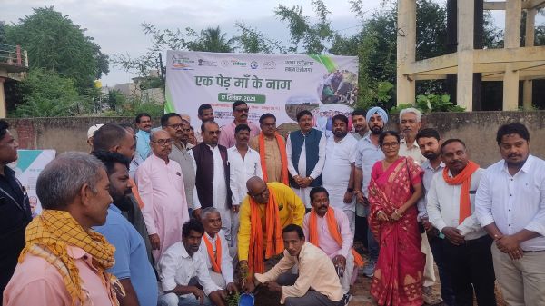 विधायक ने किया जनसम्पर्क कार्यालय का शुभारंभ