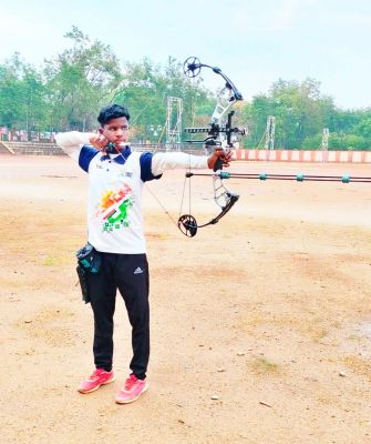 तीरंदाजी स्पर्धा में पहाड़ी कोरवा जनजाति के अनिल ने जीता रजत 