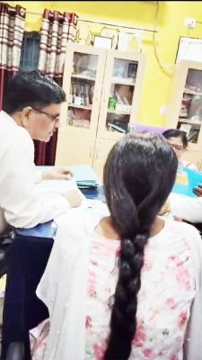 प्राचार्य नहीं पति संचालित करते हैं सरकारी स्कूल