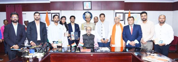 विवेकानंद तकनीकी विवि के प्रतिनिधियों  ने की राज्यपाल से मुलाकात