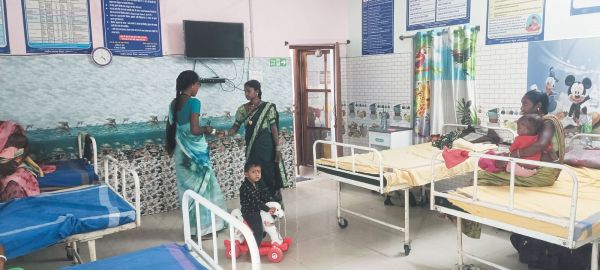 पोषण पुनर्वास केंद्रों से आ रही है मुस्कान