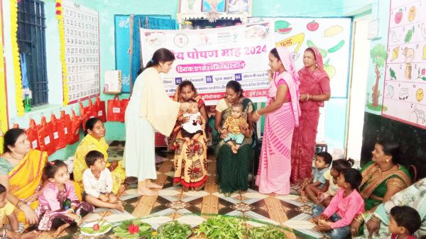 आंगनबाड़ी केंद्रों में 30 तक राष्ट्रीय पोषण माह