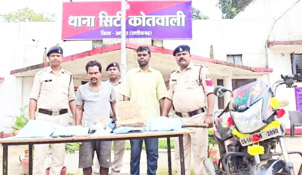 रेप, महिला की गला दबाकर हत्या, 2 आरोपी गिरफ्तार