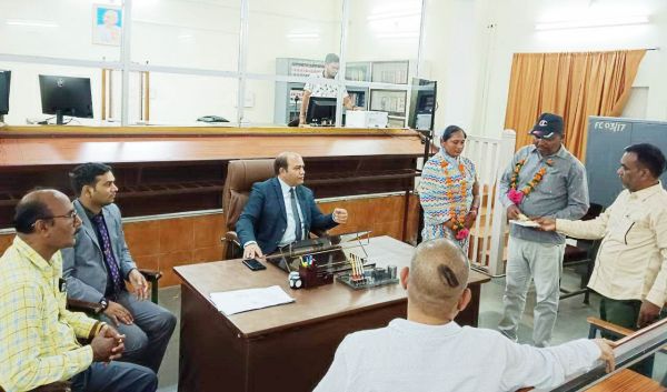 दाम्पत्य जीवन एक साथ निर्वाह करने सहमत हुए दंपति 