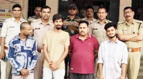 कार पर हमला : 4 और आरोपी गिरफ्तार