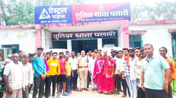 प्रार्थनासभा लगाने वाले के विरुद्ध दर्ज आपत्ति के बाद पहुंची पुलिस