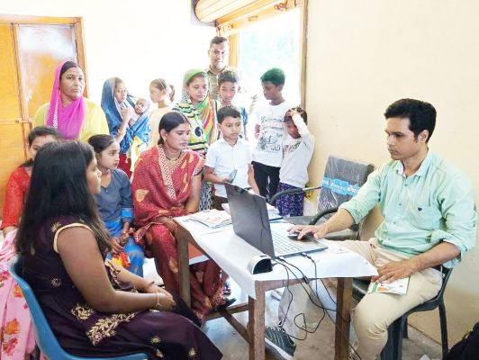 छूटे हुए पात्र व्यक्तियों से आयुष्मान कार्ड बनवाने की अपील