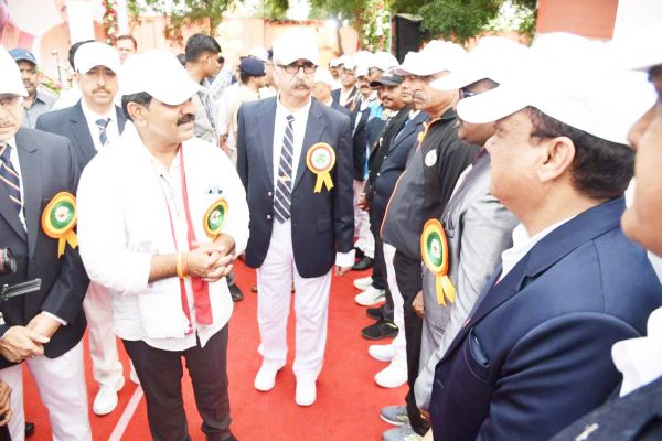 पुलिस के जवान अंतरराष्ट्रीय स्तर के प्रतियोगिता में स्वर्ण पदक के साथ देश को गौरवान्वित करें-विजय शर्मा