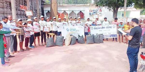 खल्लारी मंदिर परिसर में स्वच्छता अभियान