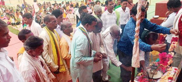 जिला स्तरीय नवा खाई जोहर भेंट कार्यक्रम