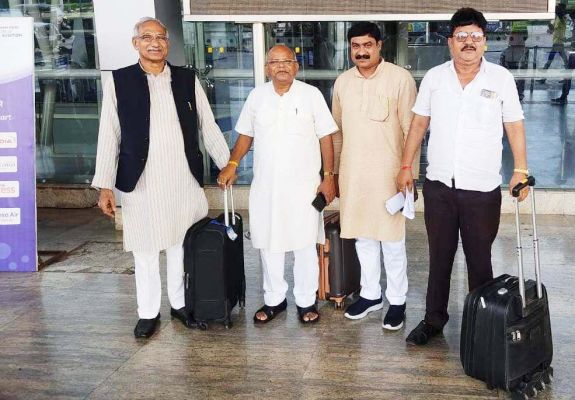 पूर्व सांसद चंदूलाल साहू महाराष्ट्र रवाना