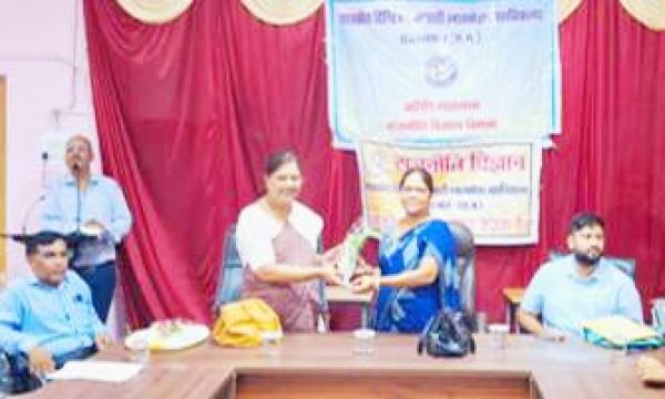 दिग्विजय कॉलेज में अतिथि व्याख्यान व विभागीय परिषद का उद्घाटन