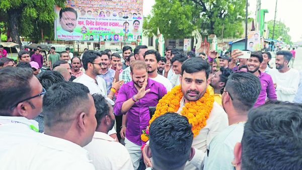 युवा कांग्रेस प्रभारी शेषनारायण के प्रथम महासमुंद आगमन पर स्वागत