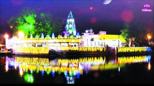 नवरात्र की तैयारी जोरों पर