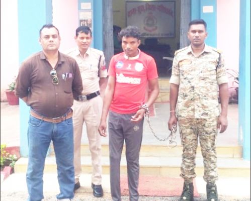 आंगनबाड़ी कार्यकर्ता की हत्या, पति गिरफ्तार