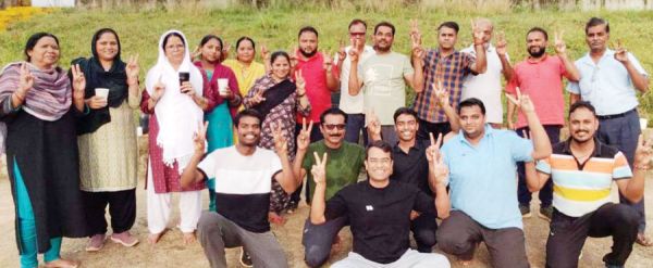 स्वच्छता अभियान में शामिल हुए फिट एंड फाइन क्लब के सदस्य