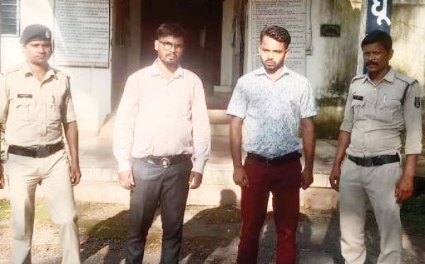 फर्जी मृत्यु प्रमाण पत्र से लोन बंद करवाकर ठगी, 2 बंदी