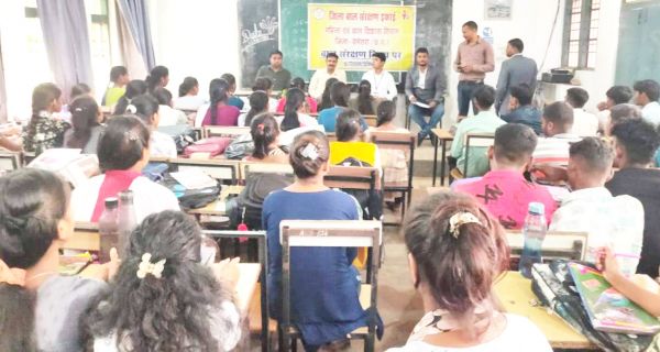 बाल संरक्षण, एक युद्ध नशे के विरूद्ध के बारे में विद्यार्थियों को बताया