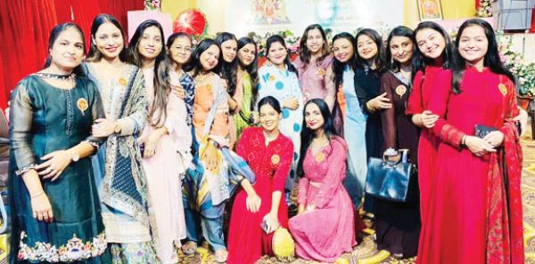 टुडे सुपरस्टार में महिलाओं व बालिकाओं का रहा जलवा