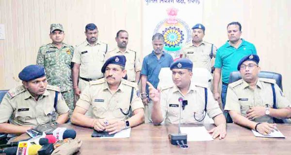 पैसों के लालच में हत्या, आरोपी गिरफ्तार