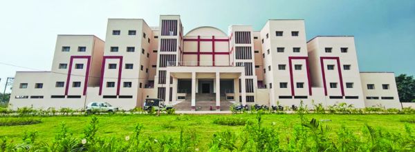 नैक मूल्यांकित सर्वाधिक ‘ए’ ग्रेड प्राप्त संबद्ध महाविद्यालय वाला हेमचंद यादव विश्वविद्यालय बना