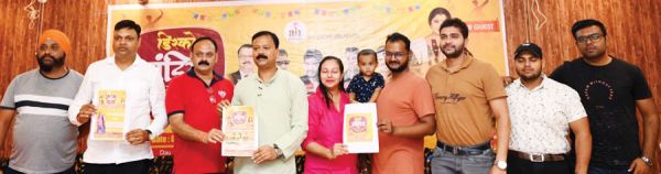 अम्बिकापुर में पहली बार डिस्को डांडिया सीजन-1