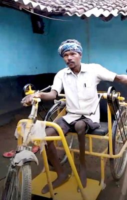 गुरुदेव को मिली ट्राईसाइकिल, सीएम को दिया धन्यवाद
