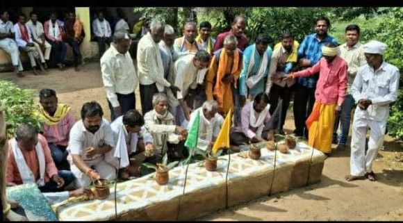 ध्रुव गोंड़ समाज  का नवाखाई