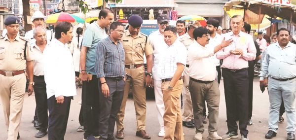 त्योहारी सीजन: बाजार की भीड़-जाम से निपटने की तैयारी
