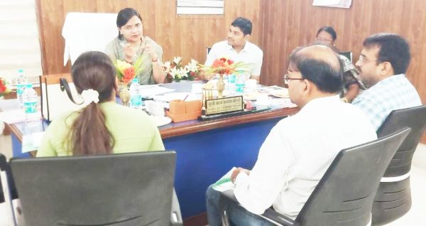 सहकारी बैंक दुर्ग की ऋण समिति की बैठक