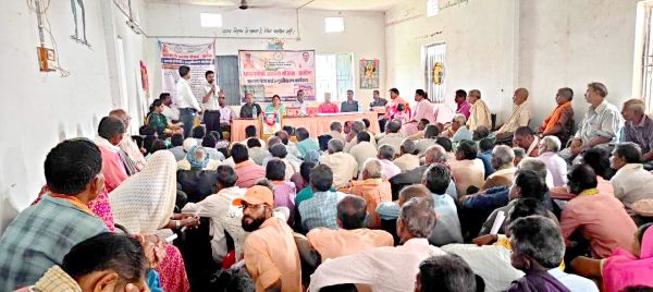 घुमका में आवास मेला एवं उन्मुखीकरण कार्यक्रम का आयोजन