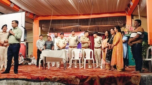 रामलीला मंच से साइबर सुरक्षा के प्रति किया जागरूक 