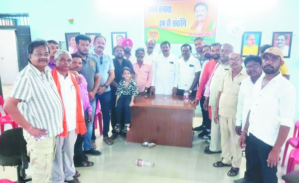 विधायक इंद्र कुमार साहू लोगों से हुए रूबरू
