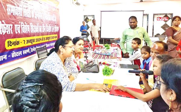 समावेशी गतिविधियों-साइटसेवर्स इंडिया द्वारा संचालित परियोजना का निरीक्षण