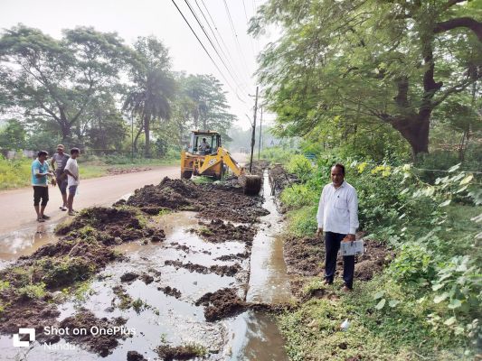 रावण दहन स्थान पर सफाई और समतलीकरण