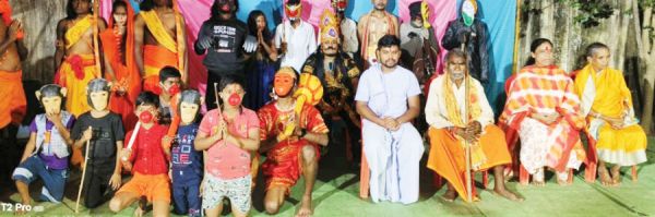 राम जानकी की शोभायात्रा निकाली आतिशबाजी के साथ रावण दहन