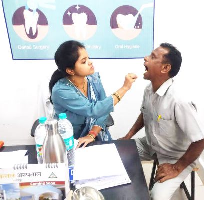 सिविल अस्पताल नगरी में नि:शुल्क दन्त प्रत्यारोपण शिविर