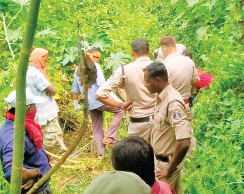युवक की हत्या कर झाडिय़ों में फेंकी लाश, जलाने की कोशिश