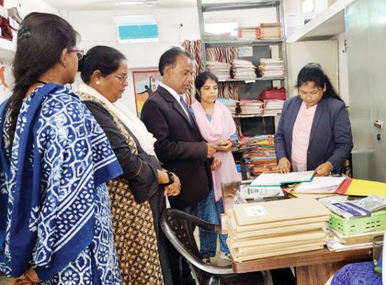 सखी वन स्टॉप सेंटर का निरीक्षण