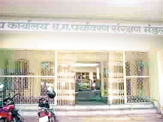 पर्यावरण नियमों की अनदेखी, आधा दर्जन से भी अधिक उद्योगों पर जुर्माना