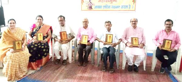 मां की ममता तब लगे जैसे अमृत घुले ...