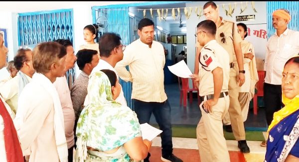 झूठी शिकायत करने वालों पर कार्रवाई  की मांग, कलेक्टर-एसपी को ज्ञापन