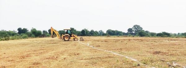 अवैध प्लाटिंग पर  कार्रवाई