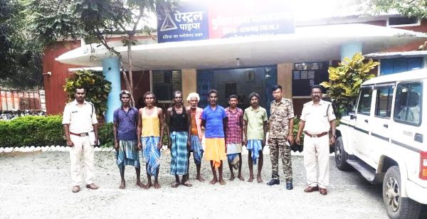 66 मवेशियों को कराया मुक्त,  7 तस्कर गिरफ्तार